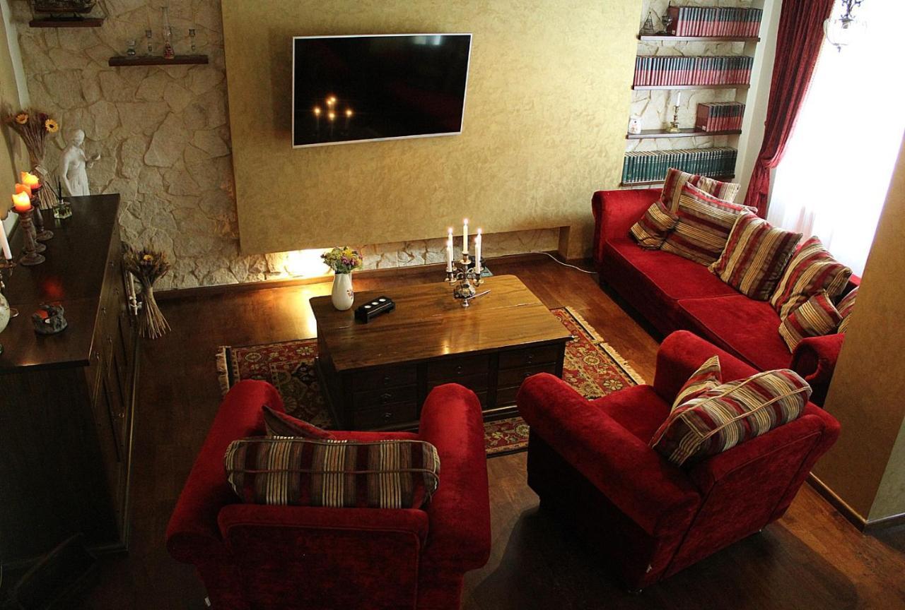 Antik Apartment Сибиу Экстерьер фото